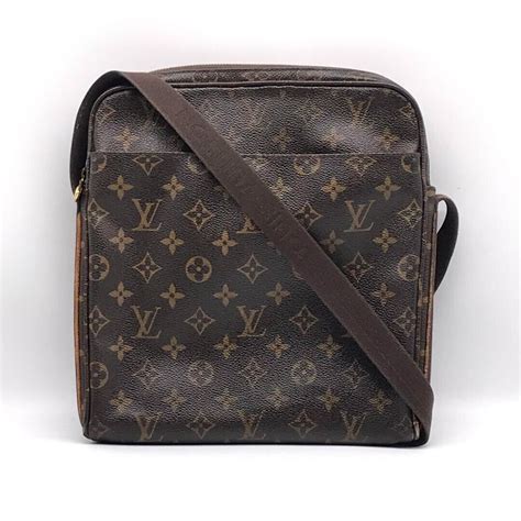 m97037 bag lv|LOUIS VUITTON Trotteur Beaubourg Shoulder Bag M97037.